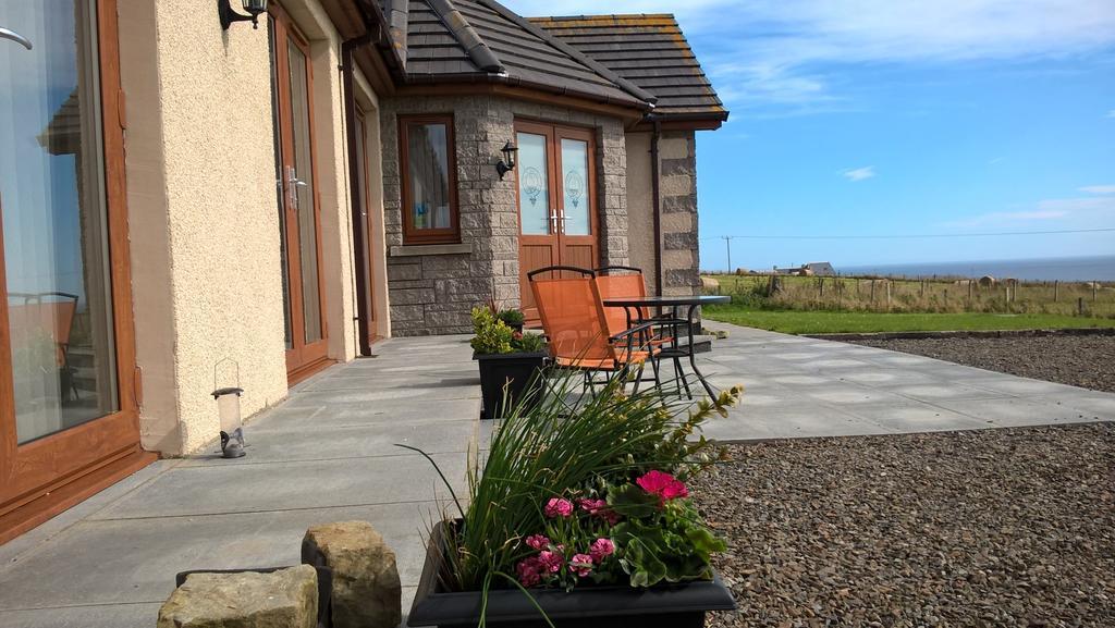Bed and Breakfast A Castle View Keiss Exterior foto
